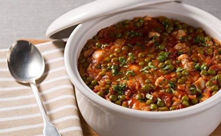 طرز تهیه خورش نخود فرنگی