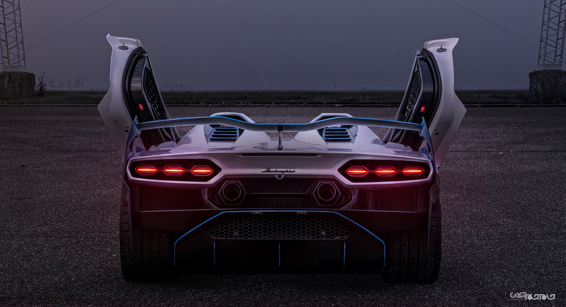 بررسی کوتاه خودروی لامبورگینی SC20+عکس