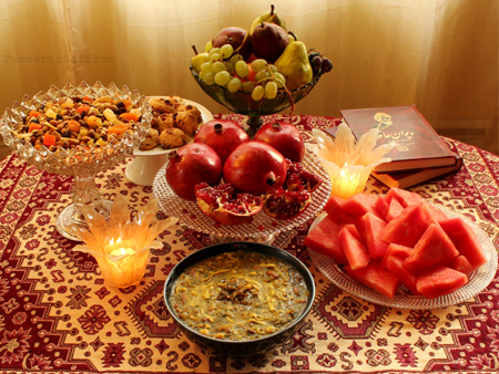 تزیین سفره شب یلدا 99 تزیین سفره شب یلدا 99