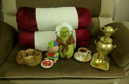 تزیین سفره شب یلدا 99 تزیین سفره شب یلدا 99