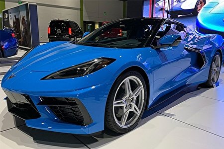 تصویر شورلت Corvette C8 مدل ۲۰۲۱ لو رفت (+فیلم)