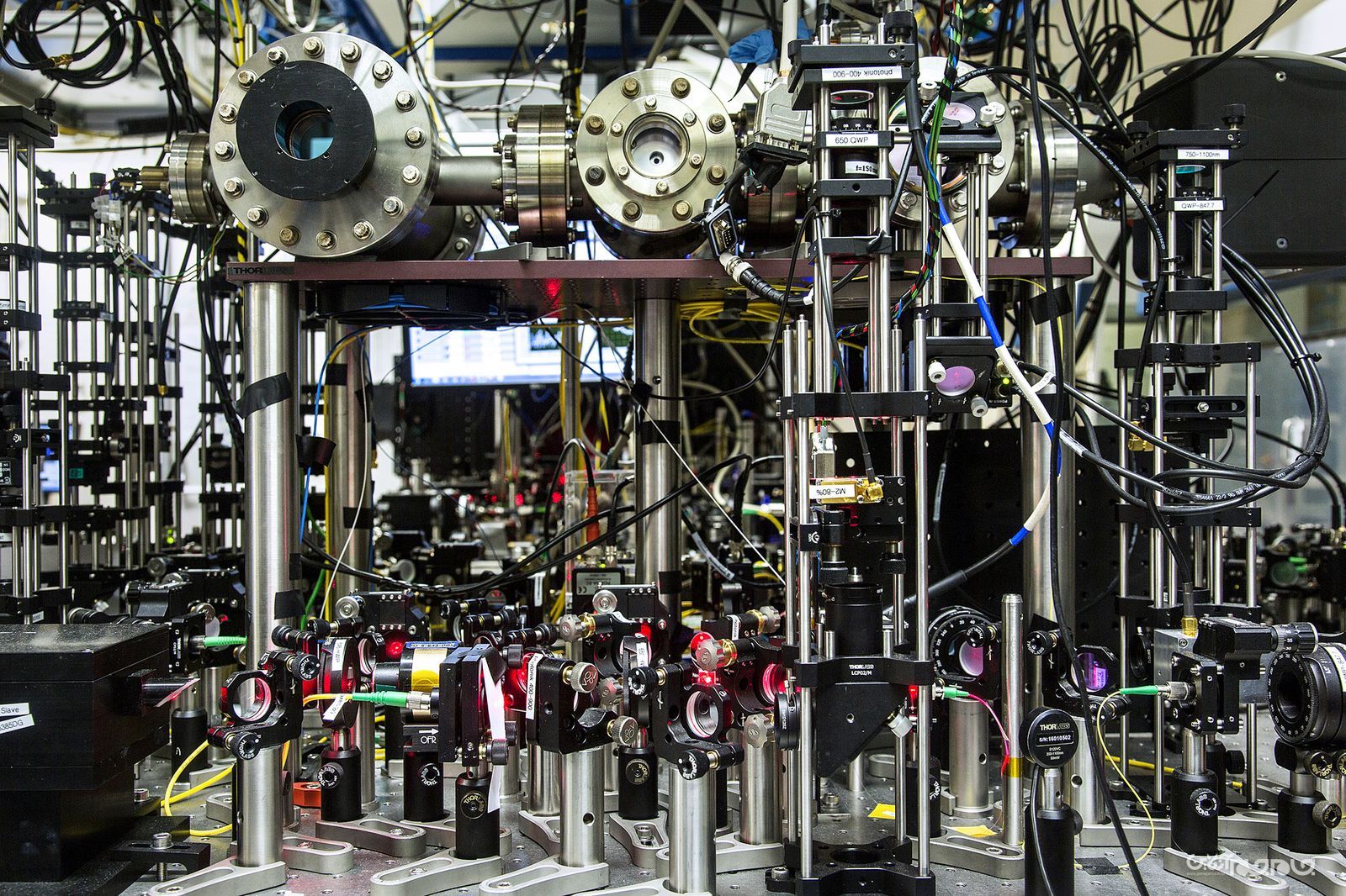 ساخت دقیق‌ترین ساعت اتمی دنیا با استفاده از درهم‌تنیدگی کوانتومی+عکس