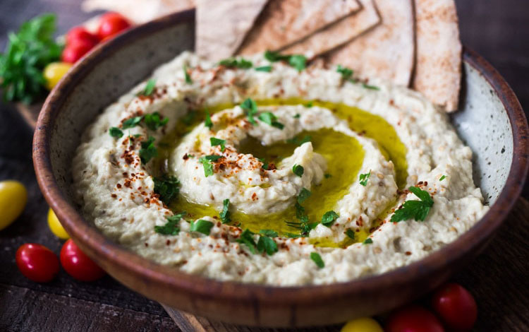 طرز تهیه بورانی ماست و بادمجان