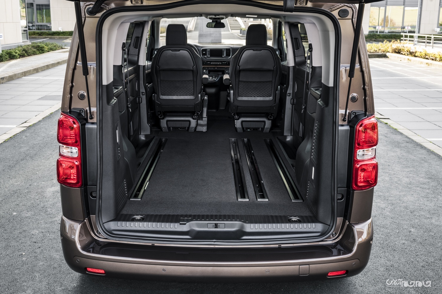 ون تمام برقی تویوتا پروسه ورسو معرفی شد+عکس