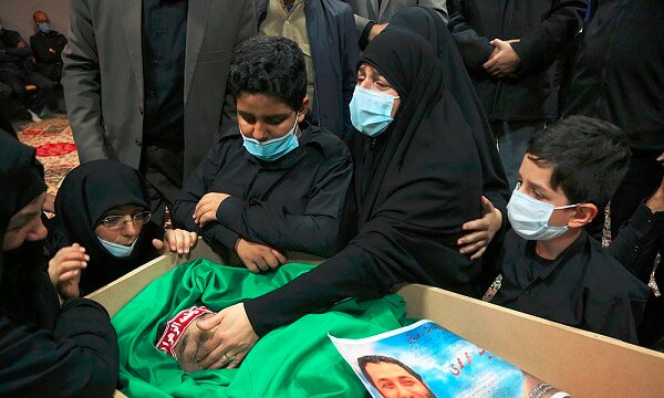 روایت تلخ همسر شهید امر به عروف و نهی از منکر توسط اراذل شهید شد