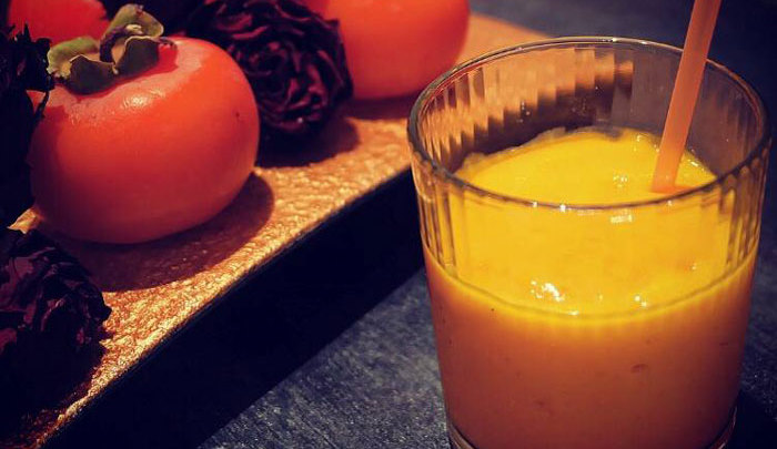 طرز تهیه اسموتی خرمالو