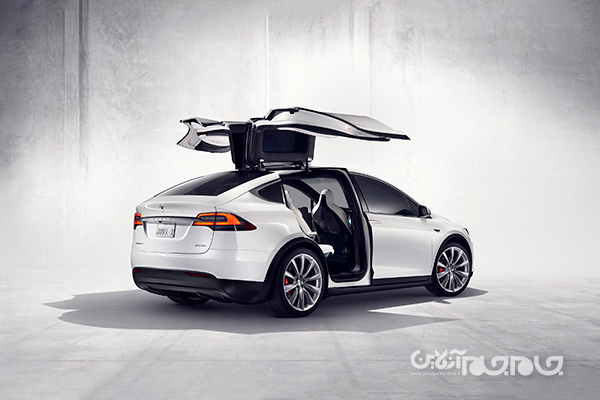 سرقت تسلا مدل X در چند دقیقه با کامپیوتر دست‌ساز ۳۰۰ دلاری+عکس