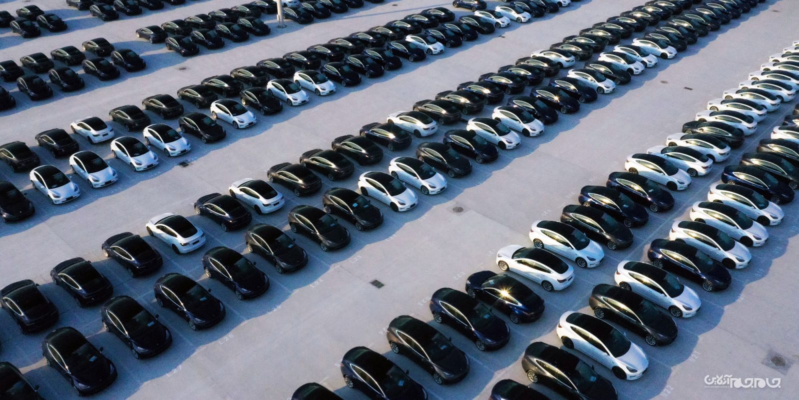 رسیدن اولین سری از خودروهای تسلا به اروپا+عکس رسیدن اولین سری از خودروهای تسلا به اروپا+عکس