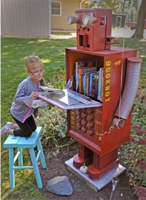 عجیب ترین کتابخانه های دنیا (+عکس) عجیب ترین کتابخانه های دنیا (+عکس)