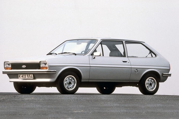 معرفی خودروهای قدیمی که هنوز هم تولید می شوند!