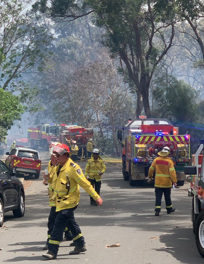 هزاران هکتار در استرالیا طعمه آتش شدند هزاران هکتار در استرالیا طعمه آتش شدند