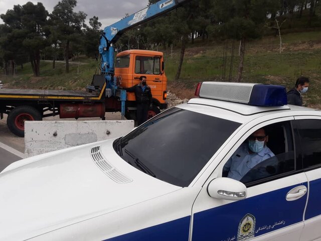 بوستانها و تفرجگاههای تهران بسته شد/استقرار پلیس راهور در ورودی پارکها بوستانها و تفرجگاههای تهران بسته شد/استقرار پلیس راهور در ورودی پارکها