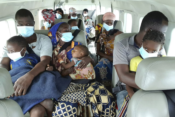 عکس های برگزیده روز جمعه (گزارش تصویری) عکس های برگزیده روز جمعه (گزارش تصویری)