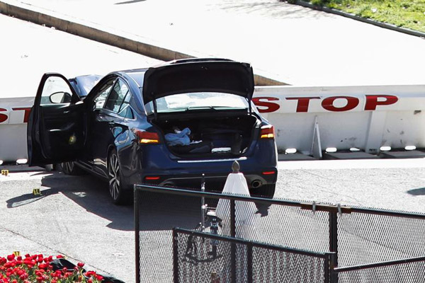 واکسیناسیون خانه به خانه در آمازون / اتومبیل آبی و خبرساز (گزارش تصویری)