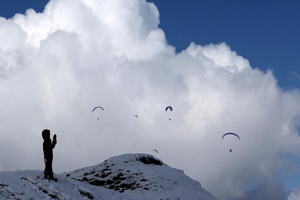 کت سبز بر تن چه کسی رفت؟ / «بروکلین» در آتش (گزارش تصویری)