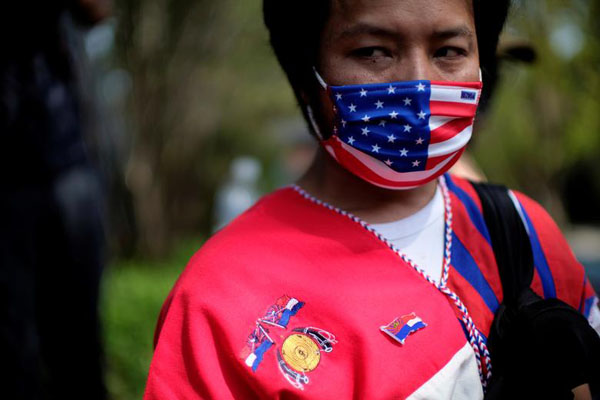 اسکلتی در شهر طلایی گمشده / پاریسی ها علیه دولت فرانسه (تصاویر) اسکلتی در شهر طلایی گمشده / پاریسی ها علیه دولت فرانسه (تصاویر)