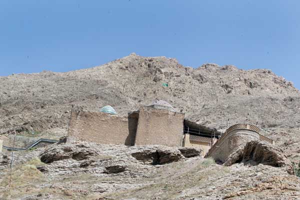 بی‌بی ‌شهربانو می‌میرد؟ (+تصاویر)