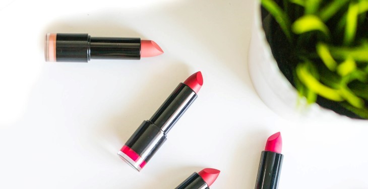 5 نکته برای داشتن آرایش بی نقص قبل از رفتن به مهمانی