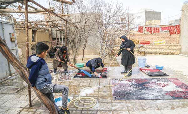 وقتی همه خانهها تکان میخورند! (گزارش تصویری) وقتی همه خانهها تکان میخورند! (گزارش تصویری)