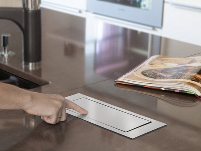 دلایل محبوبیت پریز توکار نسبت به پریز معمولی