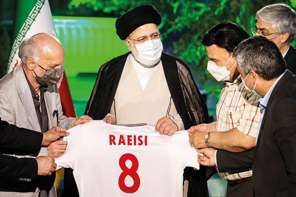 چند فریم خاطره از یک سال پرماجرا (+گزارش تصویری) چند فریم خاطره از یک سال پرماجرا (+گزارش تصویری)