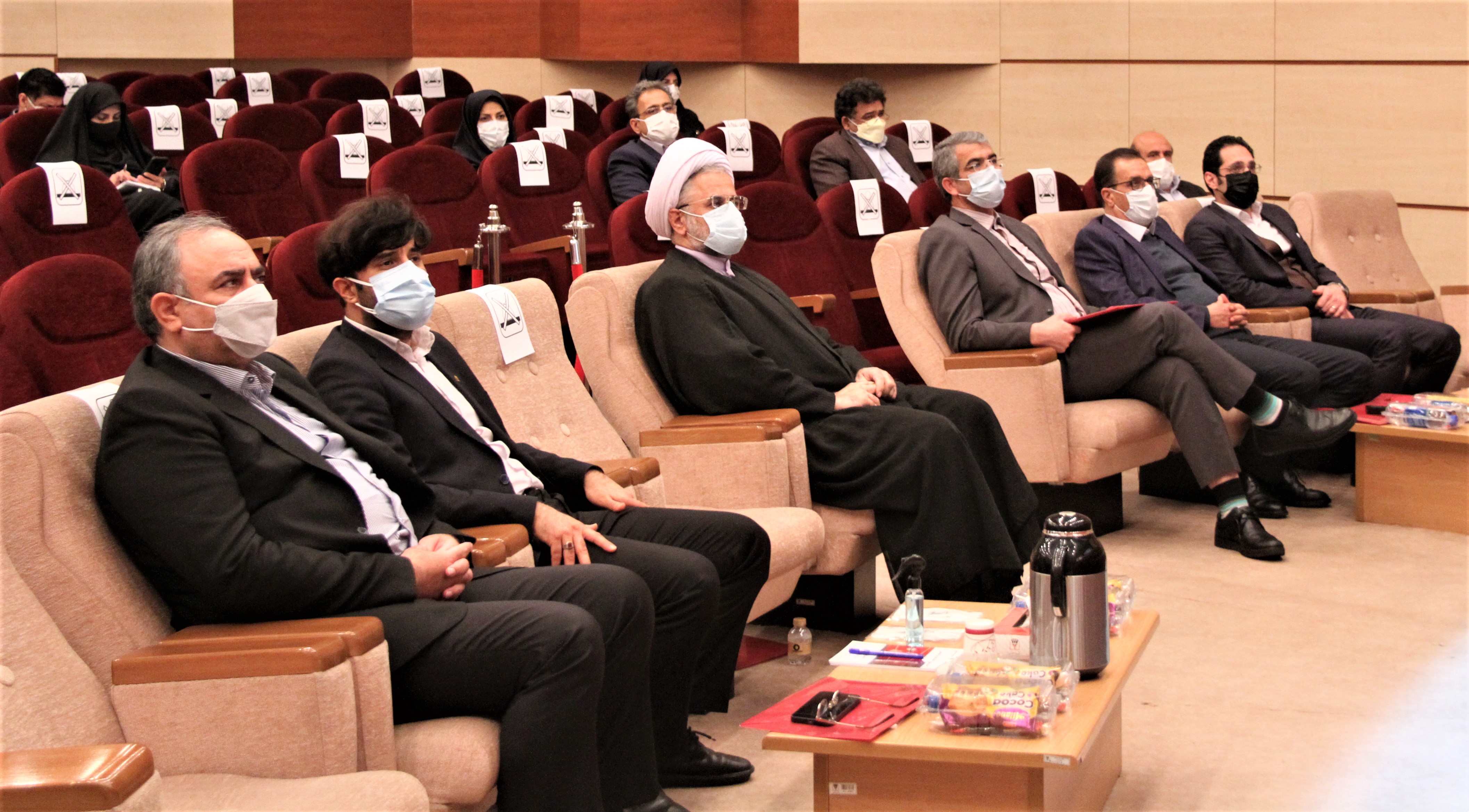 اقدام مشترک میان بانک پارسیان و حوزه می تواند الگو برای سایر نظامات اجتماعی کشور باشد