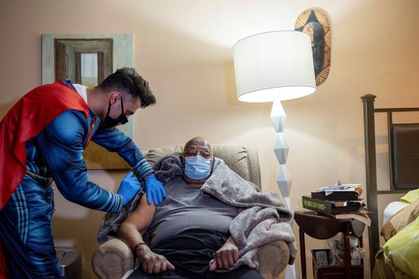 این قورباغه انسان را می کُشد / برگزاری بزرگ کنسرت در جهان (گزارش تصویری) این قورباغه انسان را می کُشد / برگزاری بزرگ کنسرت در جهان (گزارش تصویری)