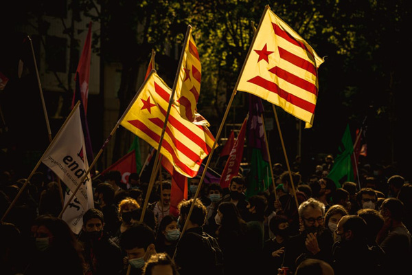 اعتراض از اینجا تا آنجا ( گزارش تصویری) اعتراض از اینجا تا آنجا ( گزارش تصویری)