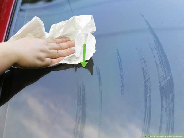 چگونه همیشه شیشه‌ هایی براق داشته باشید؟