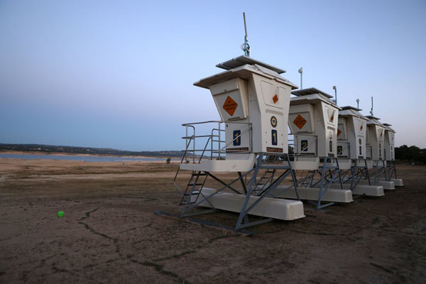 ادامه جنجال جنازه های بیماران کرونایی در رودخانه / صید خرچنگ غول پیکر (گزارش تصویری) ادامه جنجال جنازه های بیماران کرونایی در رودخانه / صید خرچنگ غول پیکر (گزارش تصویری)