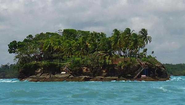 شش جزیره که با قیمتی کمتر از یک آپارتمان در اروپا می‌توان آن‌ها را خرید (+تصاویر)