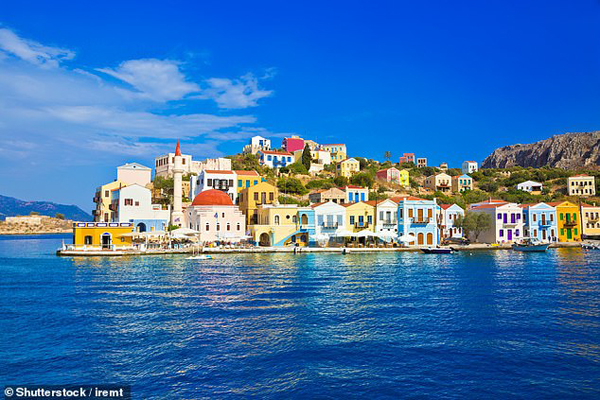 نجات نوزاد 3 ماه از زیر آوار حملات رژیم صهیونیستی / آتش سوزی در بیمارستان (گزارش تصویری) نجات نوزاد 3 ماه از زیر آوار حملات رژیم صهیونیستی / آتش سوزی در بیمارستان (گزارش تصویری)