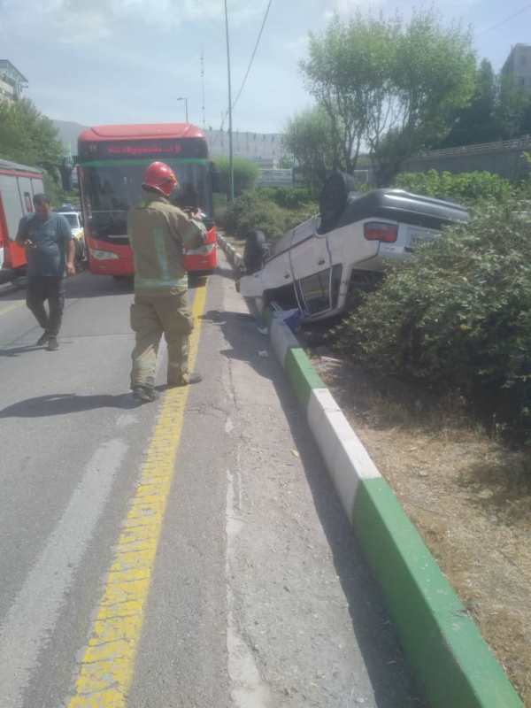 چپ کردن پراید در اتوبان امام علی (ع)  +عکس