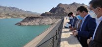 بازدید استاندار کرمان از عملیات اجرایی خط انتقال آب به شهرستان های شرقی استان