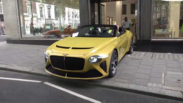 خودنمایی بنتلی «بکلار» در لندن (+عکس) خودنمایی بنتلی «بکلار» در لندن (+عکس)