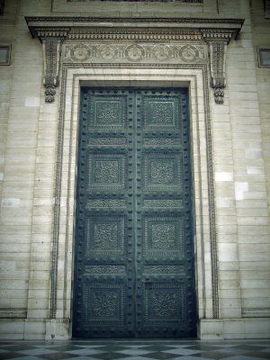 قدیمی‌ترین درها در سراسر جهان + عکس