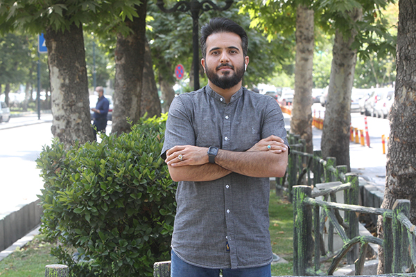 کلبه‌ای در مه روایتگر قصه‌های ارباب و رعیتی