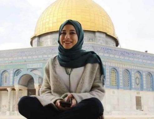 دختر فلسطینی به اتهام ارتباط با حزب‌الله به 30 ماه حبس محکوم شد  +عکس