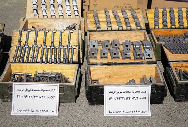 کشف محموله‌ متعلقات سلاح «گرینف» در تهران (+ تصاویر)