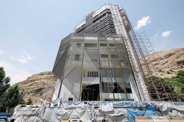 حمله به رودها  ادامه دارد