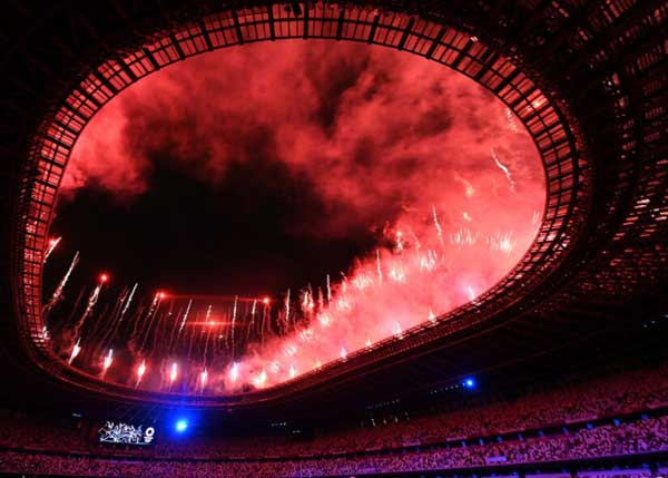 نمایش «پشتکار» و «پیشرفت» ژاپنی‌ها / کاروان ورزش ایران «رژه» رفت