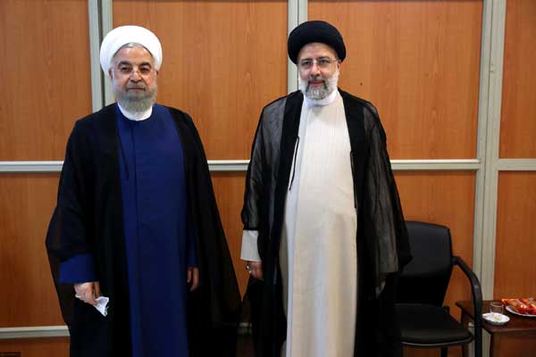 مراسم تنفیذ ریاست جمهوری برگزار شد (+فیلم ) مراسم تنفیذ ریاست جمهوری برگزار شد (+فیلم )