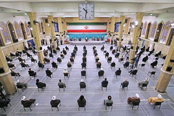 مراسم تنفیذ ریاست جمهوری برگزار شد (+فیلم ) مراسم تنفیذ ریاست جمهوری برگزار شد (+فیلم )