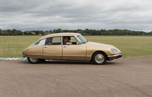 سیتروئن DS برقی توسط استارتاپ انگلستانی الکتروژنیک معرفی شد