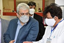 معاون  علمی و فناوری  رییس جمهوری از پژوهشکده فناوری جنین دام دانشگاه شهرکرد بازدید کرد