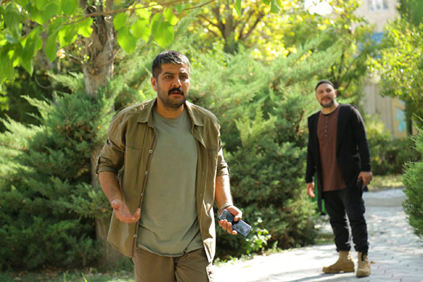 «در کنار پروانه‌ها» از ۶ شهریور روی آنتن شبکه دو (+عکس)