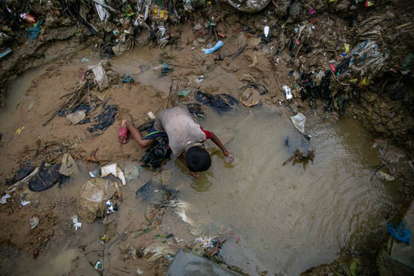 لحظات برگزیده 24 ساعت اخیر (تصاویر) لحظات برگزیده 24 ساعت اخیر (تصاویر)