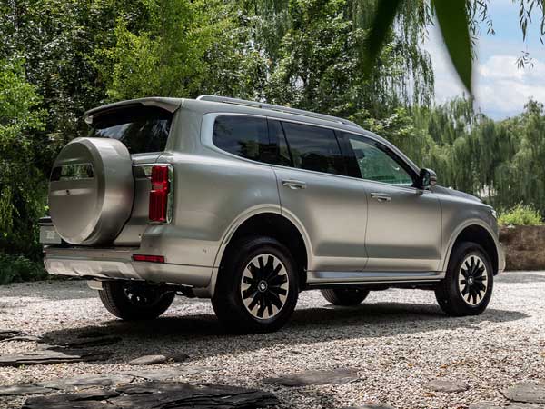 تانک جدید چینی که ادعای رقابت با لندکروزر را دارد (+عکس) تانک جدید چینی که ادعای رقابت با لندکروزر را دارد (+عکس)