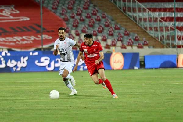 تراکتور از پرسپولیس و سپاهان سبقت گرفت (+عکس)