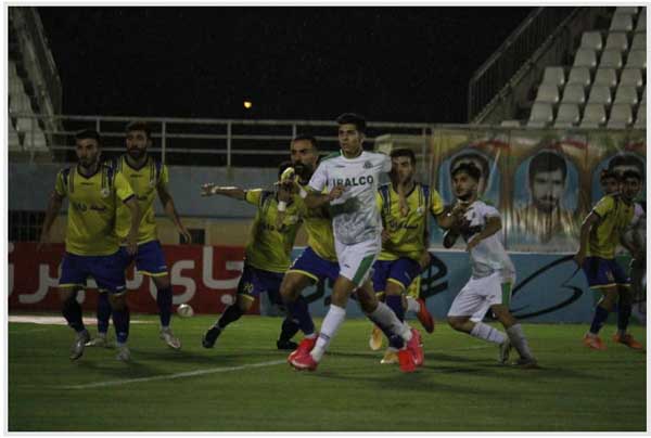 از قهرمانیِ با دسیسه تا تلخ ترین برد سپاهان / اشک، لبخند و خداحافظی در ایستگاه آخر (+عکس)